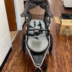 Jogging stroller
