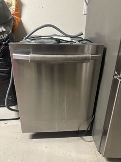 Samsung Stainless Steel Built-In Dishwasher – Fully Working & Ready to Install