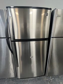 Refrigerator Daewoo 30”