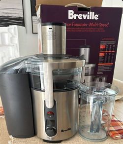 BREVILLE JUICER