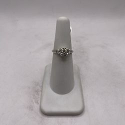 14kt Gold Engagement Style Ring w/ Diamonds And Elegant Design