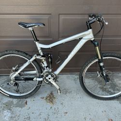 Trek Fuel EX9