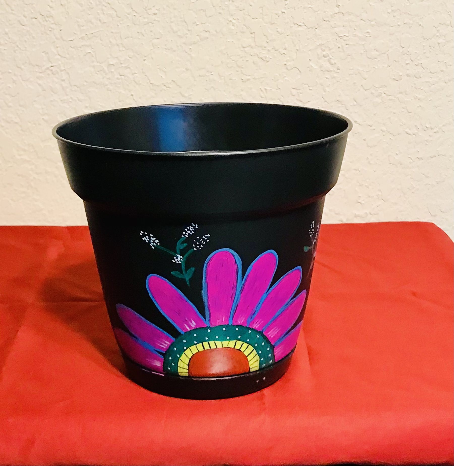 8 Inch Flower Pot/ Plant Pot/ Vase Black Polly Planter Customized/ Gardening/Handmade/Drawing/Painting Art. $12.00 