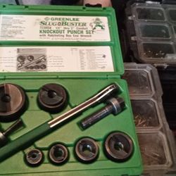 Greenlee Slugbuster Knockout Punch set With Ratcheting Box End Wrench