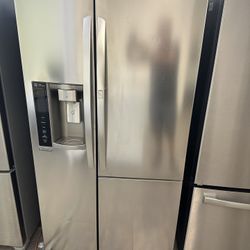 Side By Side Refrigerator 