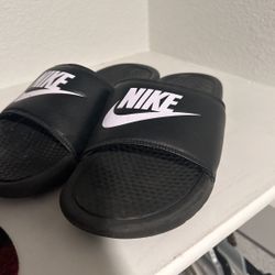 Nike Slides 