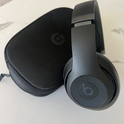 Beats Studio Pro
