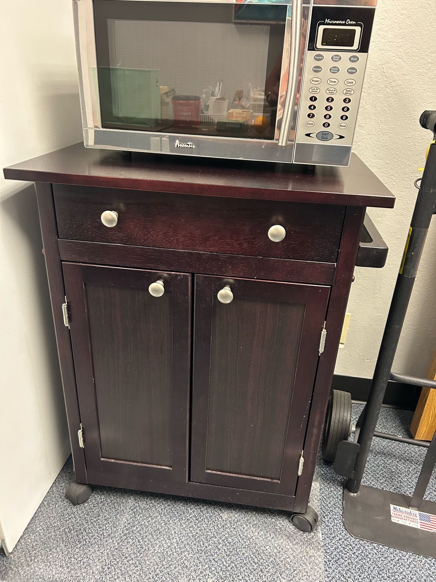 Microwave cart