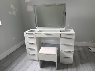Vanity