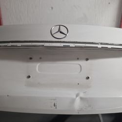 Mercedes E300 Trunk Lid Oem 