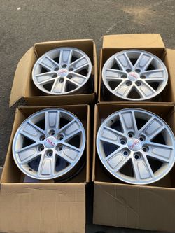 Los 4 rines 17 para GMC sierra o Yukon