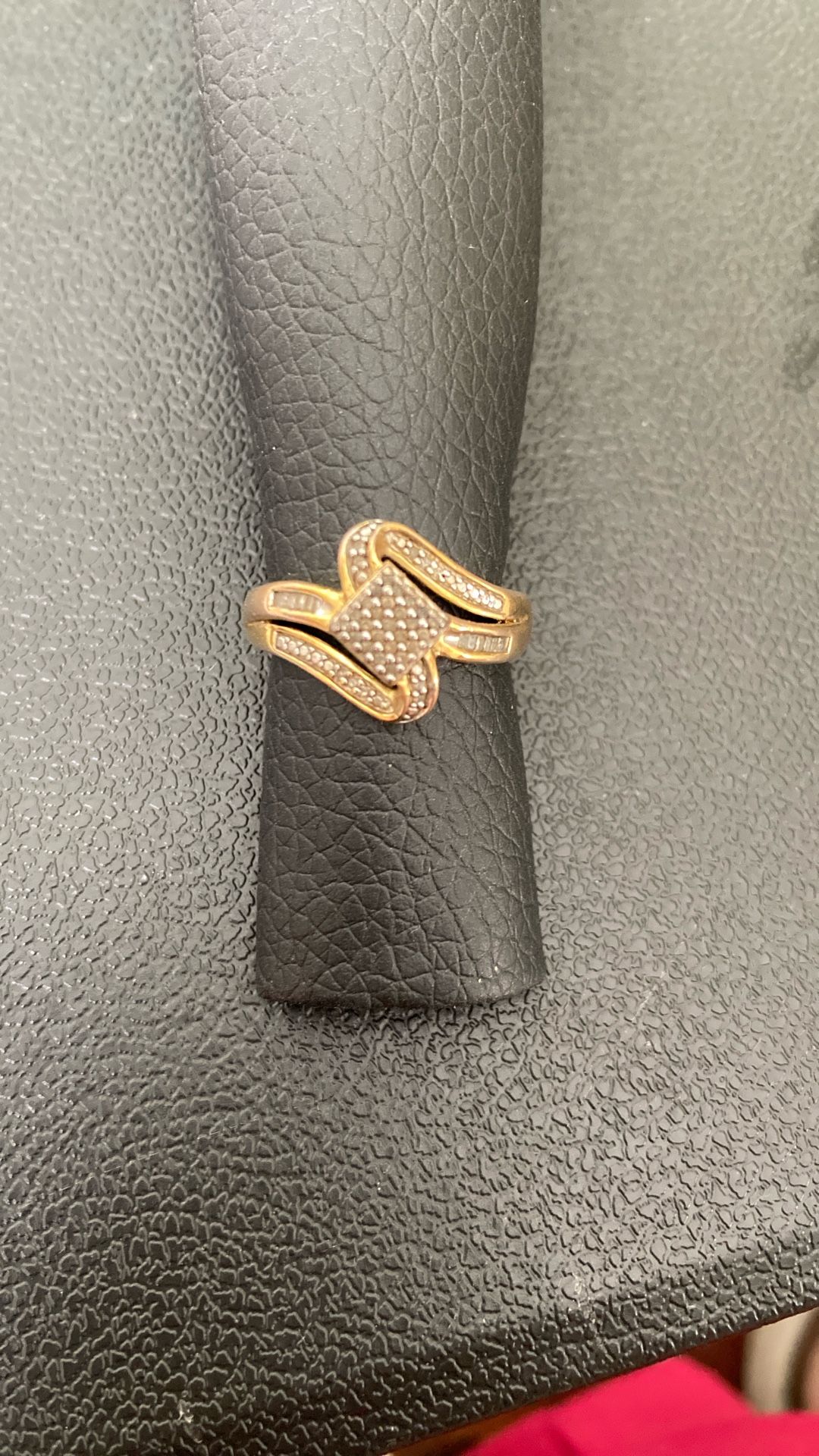 Golden Ring Size 7.5