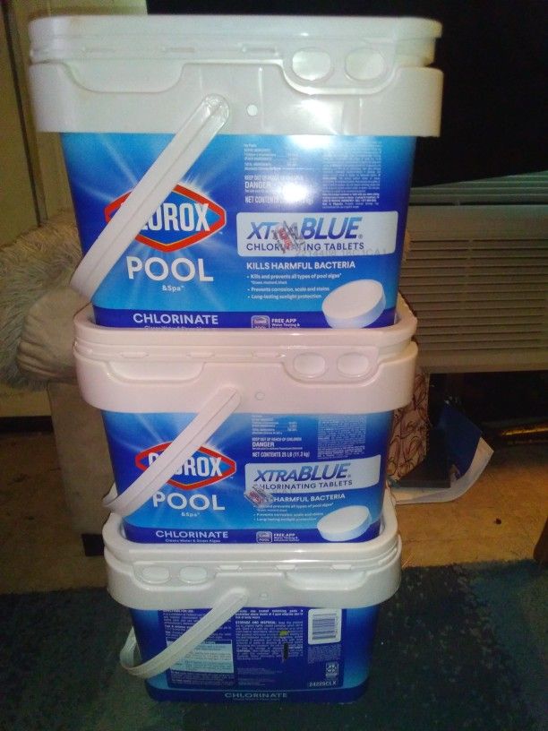 Clorox Xtra blue Chlorine Tablets for Sale in Las Vegas, NV OfferUp