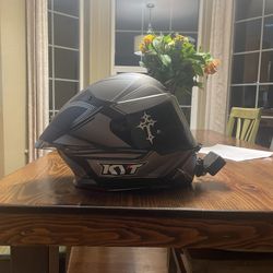 KYT TT Revo Helmet Size Large ( Go Pro Hero 11)