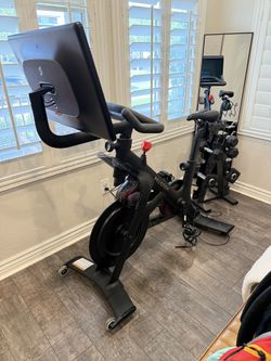 Peloton Bike