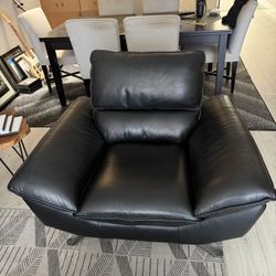 Oversized Black Leather Chair 