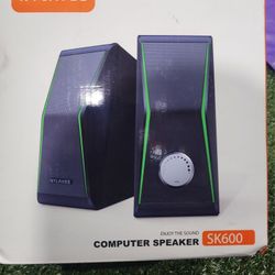 Altavoces de computadora, altavoces dinámicos RGB para PC, Bluetooth 5.0 HiFi Altavoces para computadora de escritorio con 2 diafragmas de graves y 4 