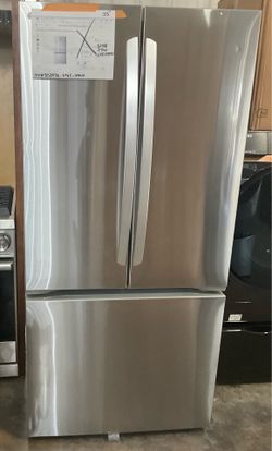New Open Box …LG  33 In W 21 Cu Ft Counter Depth Max French Door Refrigerator  with Ice Maker in Stainless Steel.