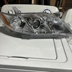 2008 Toyota Camry Headlight 