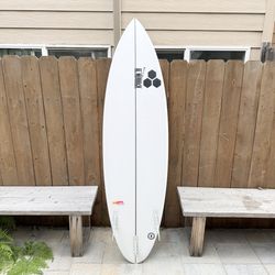 6’2” (32L) Channel Islands / Al Merrick Happy Traveller Surfboard with fins!