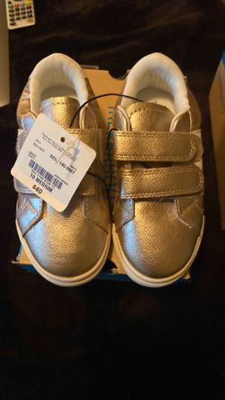 Girls size 10 brand new
