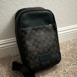 AUTHENTIC COACH Men’s Signature Canvas Green Leather Sling Crossbody Bag