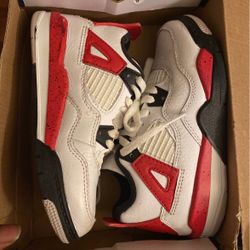 Jordan Retro 4s 