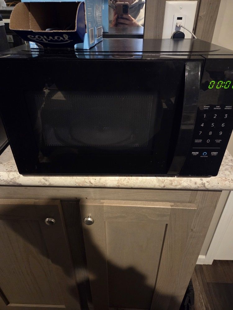 Amazon smart microwave