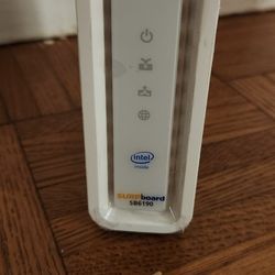 Arris Surfboard SB6190 cable modem
