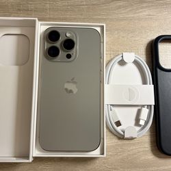 Unlocked Apple iPhone 16 Pro