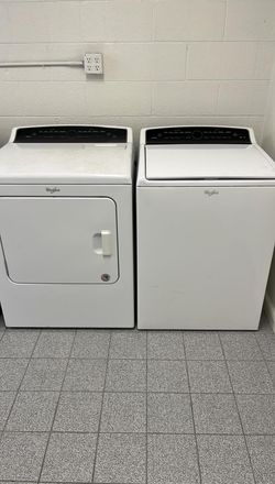 Whirlpool Cabrio Washer & Dryer Set – Top Load, Wrinkle Shield, White