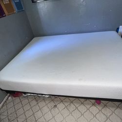 10’ Queen Gel Memeroy Foam Mattress