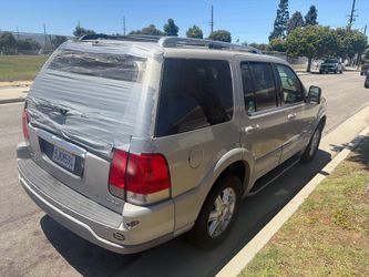 2004 Lincoln Aviator