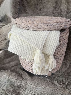 Ottoman and Round Storage Bin