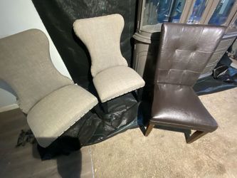 chairs  & living room decorations