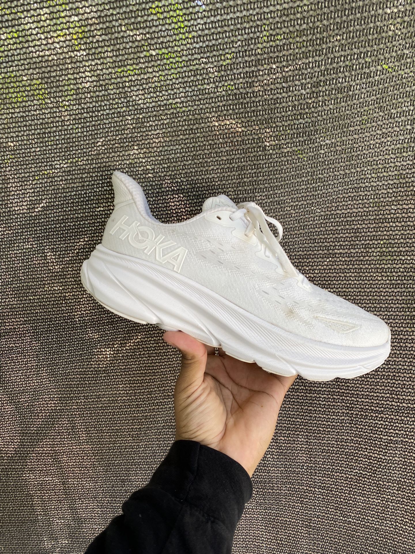 Hoka One One Clifton 9 white