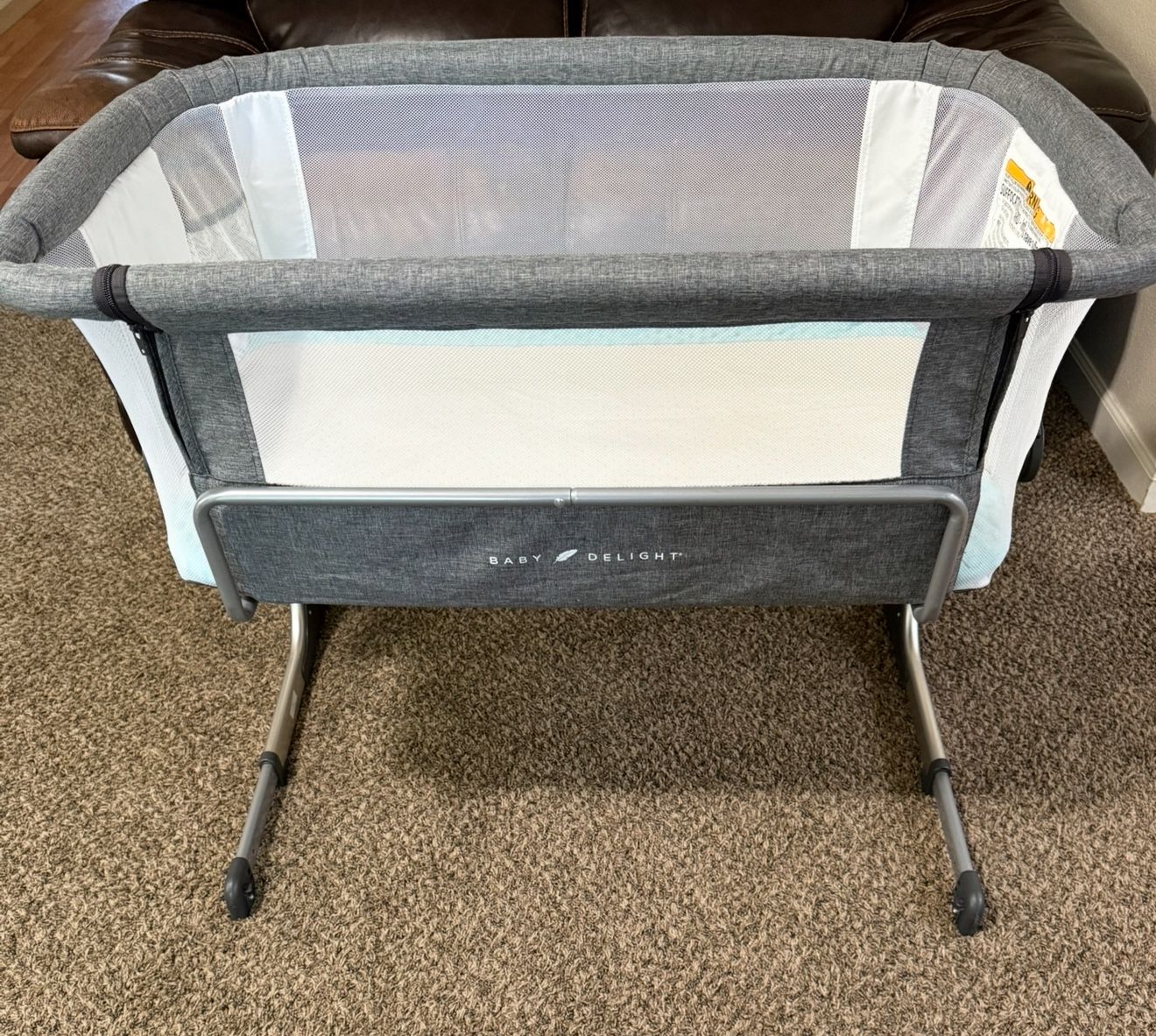 Baby Delight bassinet