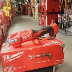 Milwaukee M12 Pruning Shears Brushless 