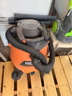 RIDGID Shop Vac with Hose