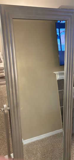 Jewelry Mirror Cabinet