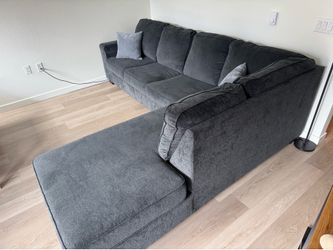 Sectional couch