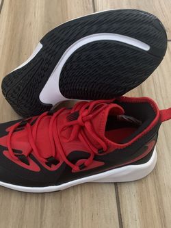 Nike Youth Size 6