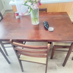 Kids Dining Table 4 Chairs