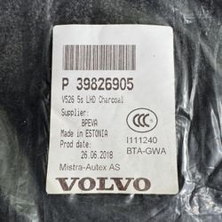 Brand New Volvo XC90 Carpeted Mats 