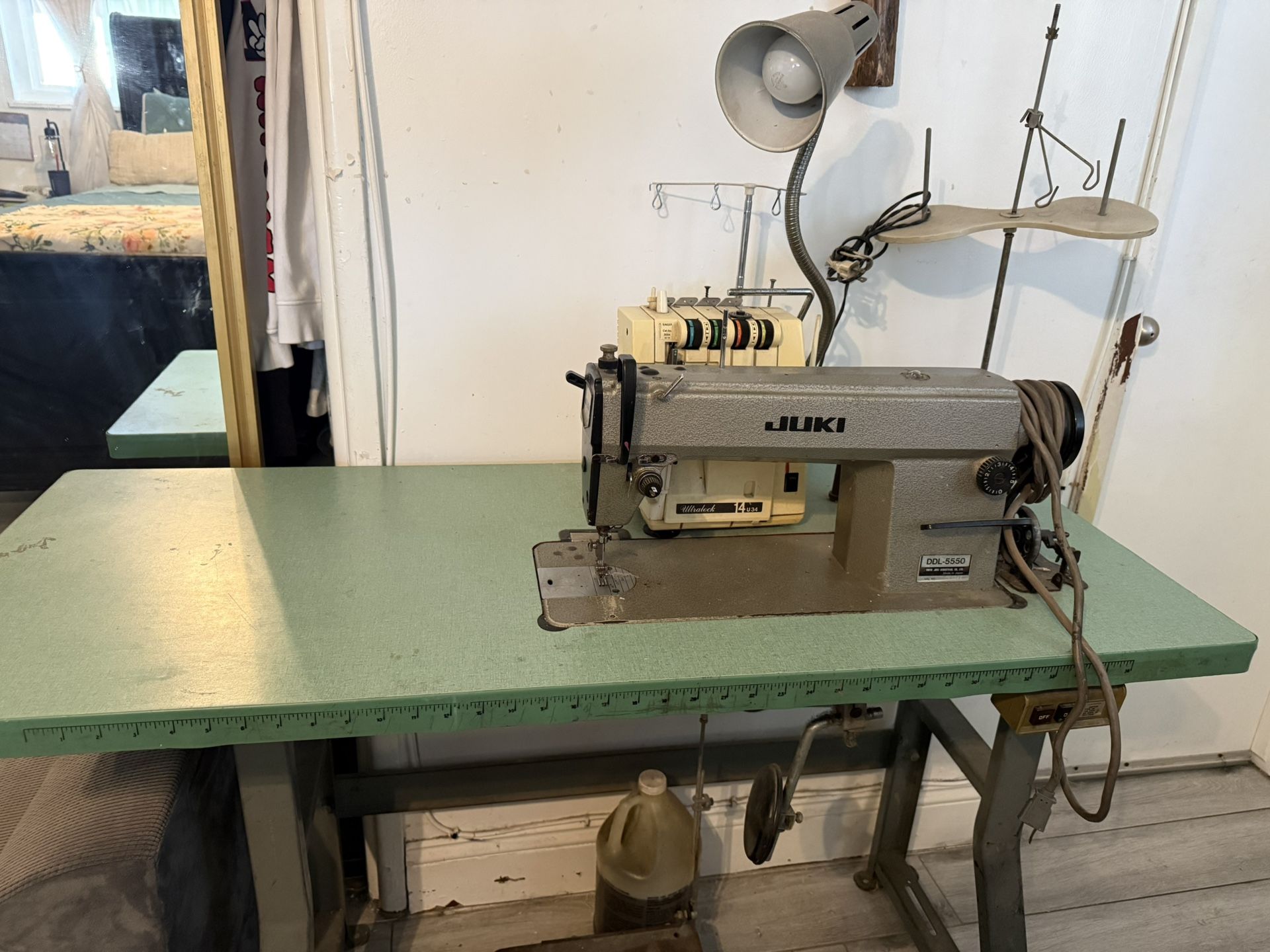 Industrial Sewing Machine