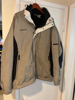 Men’s xl Columbia with inner fleece snow jacket waterproof