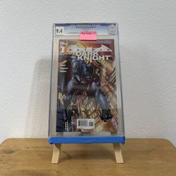 Batman Dark Knight #1 New 52 9.4 DC Comics,  First Print Cased comic new from CGC