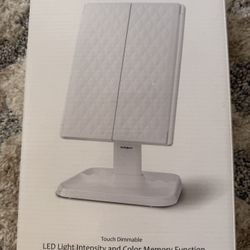 Tri-fold LED Lighting Cosmetic Mirror