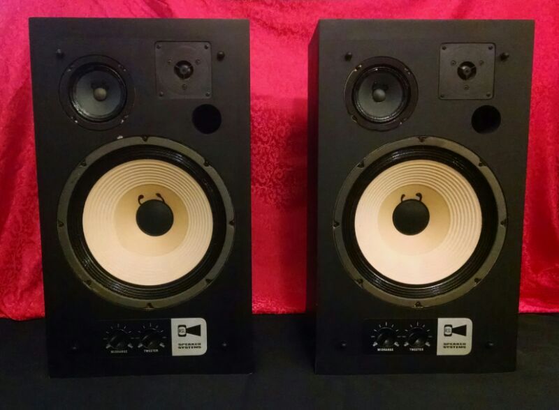 Sound Great, Lots of Bass, RSL 3300 Studio Monitors- Pair