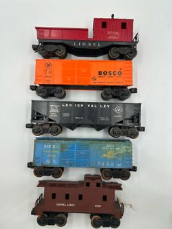 Vintage Lionel O Gauge Freight Car Lot of 5 Caboose Boxcars Hopper BOSCO AIR EX
